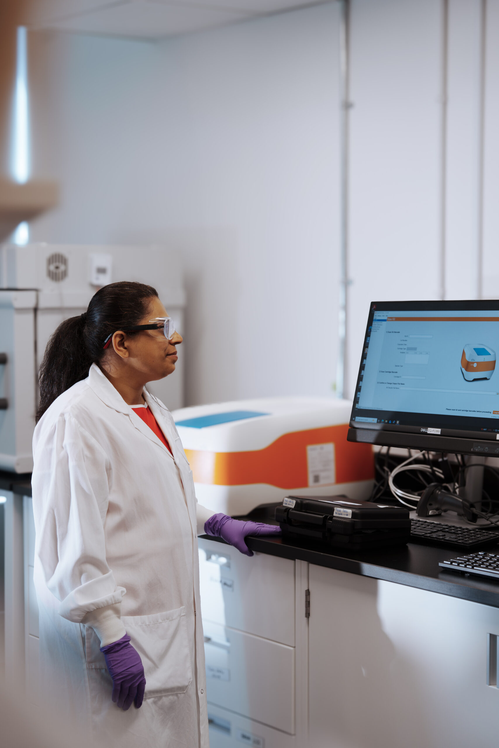 CellCarta Ella automated benchtop ELISA multiplexing instrument generating up to 256 results in under 90 minutes