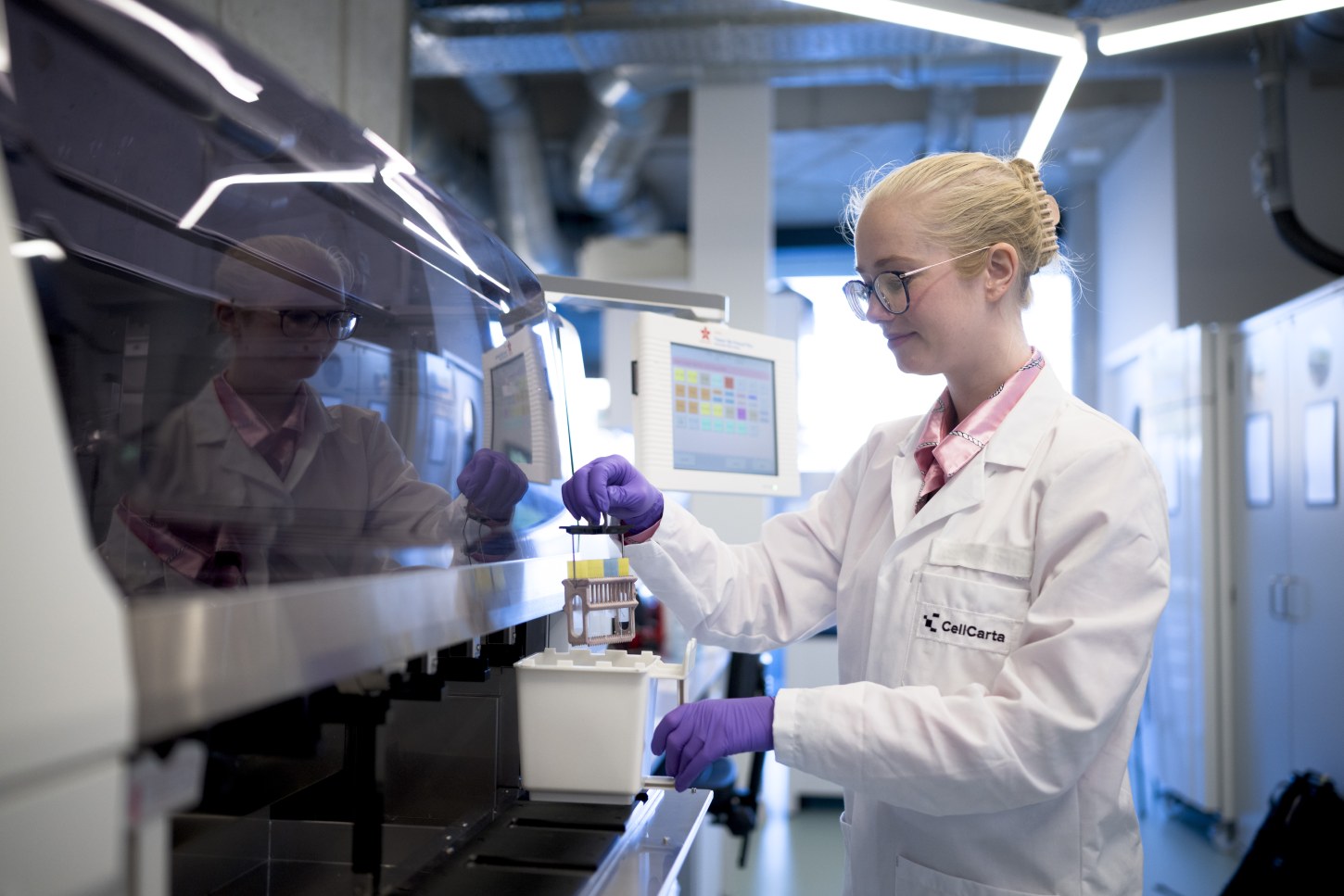 Autoimmune disease research laboratory scientist