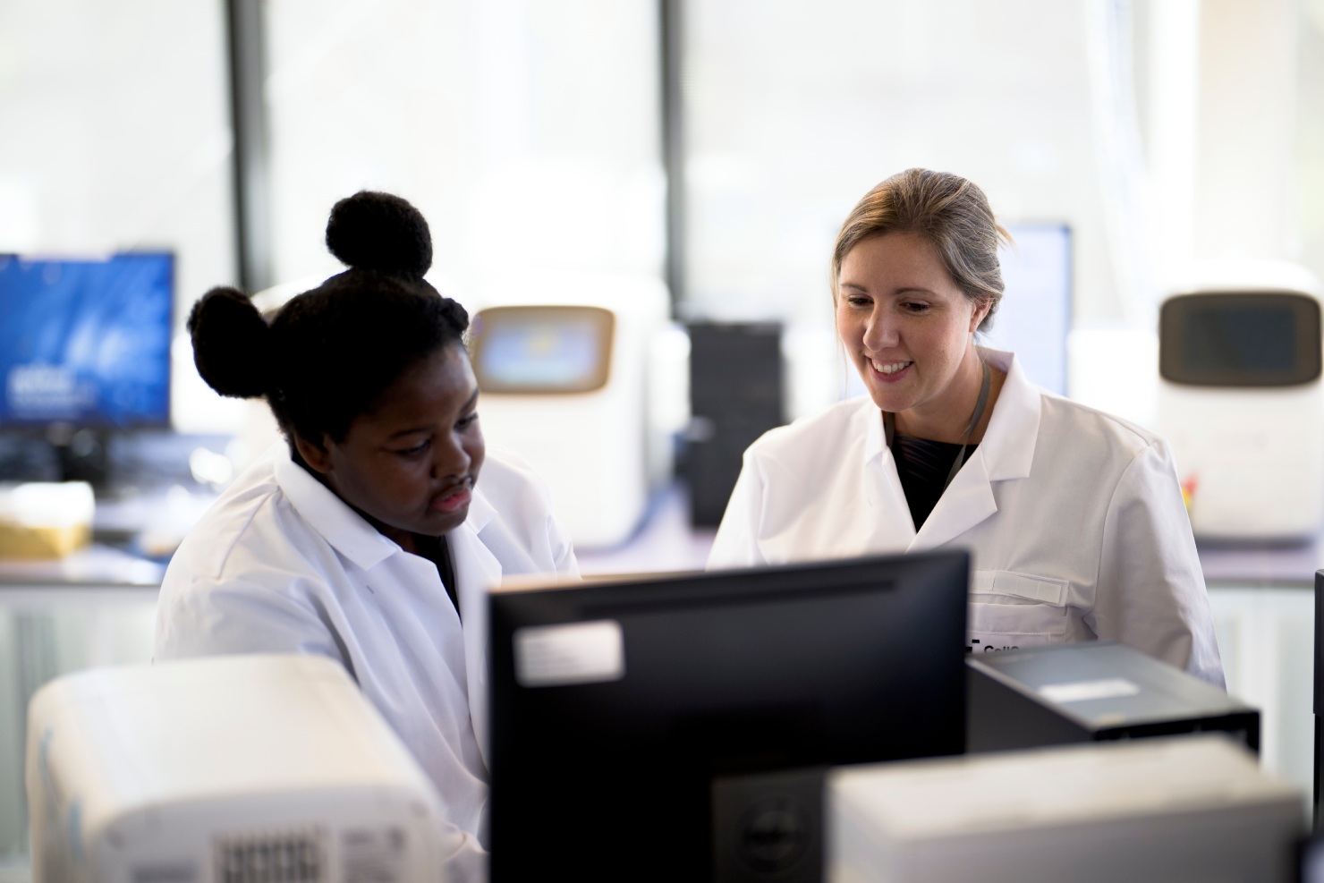 Infectious disease CRO scientific team consultation